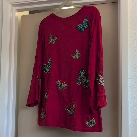 New JOHNNY WAS NEW SHIRT - Red Butterfly Print Long Sleeve Top - Picture 4 of 6